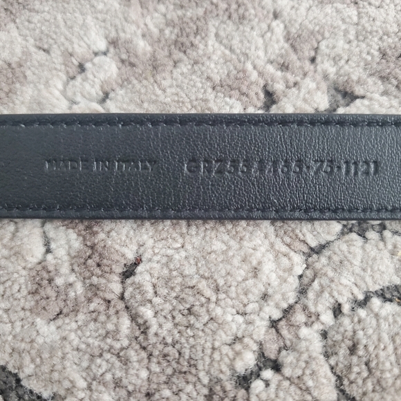 SAINT LAURENT Monogram-Buckle Croc-Embossed Leather Belt Size 75 - Picture 7 of 7